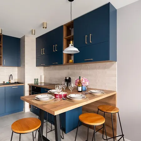 아파트 Manufaktura - 9th Floor, Parking, Ac - By Rentujemy