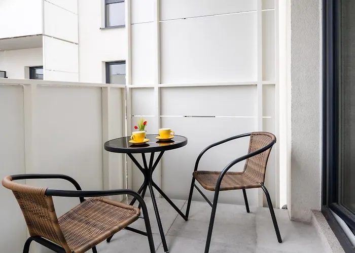 Manufaktura - 9th Floor, Parking, Ac - By Rentujemy *