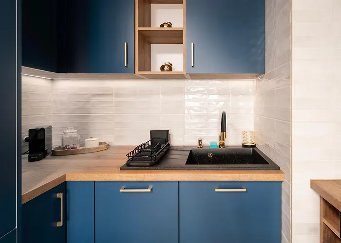 Manufaktura - 9th Floor, Parking, Ac - By Rentujemy